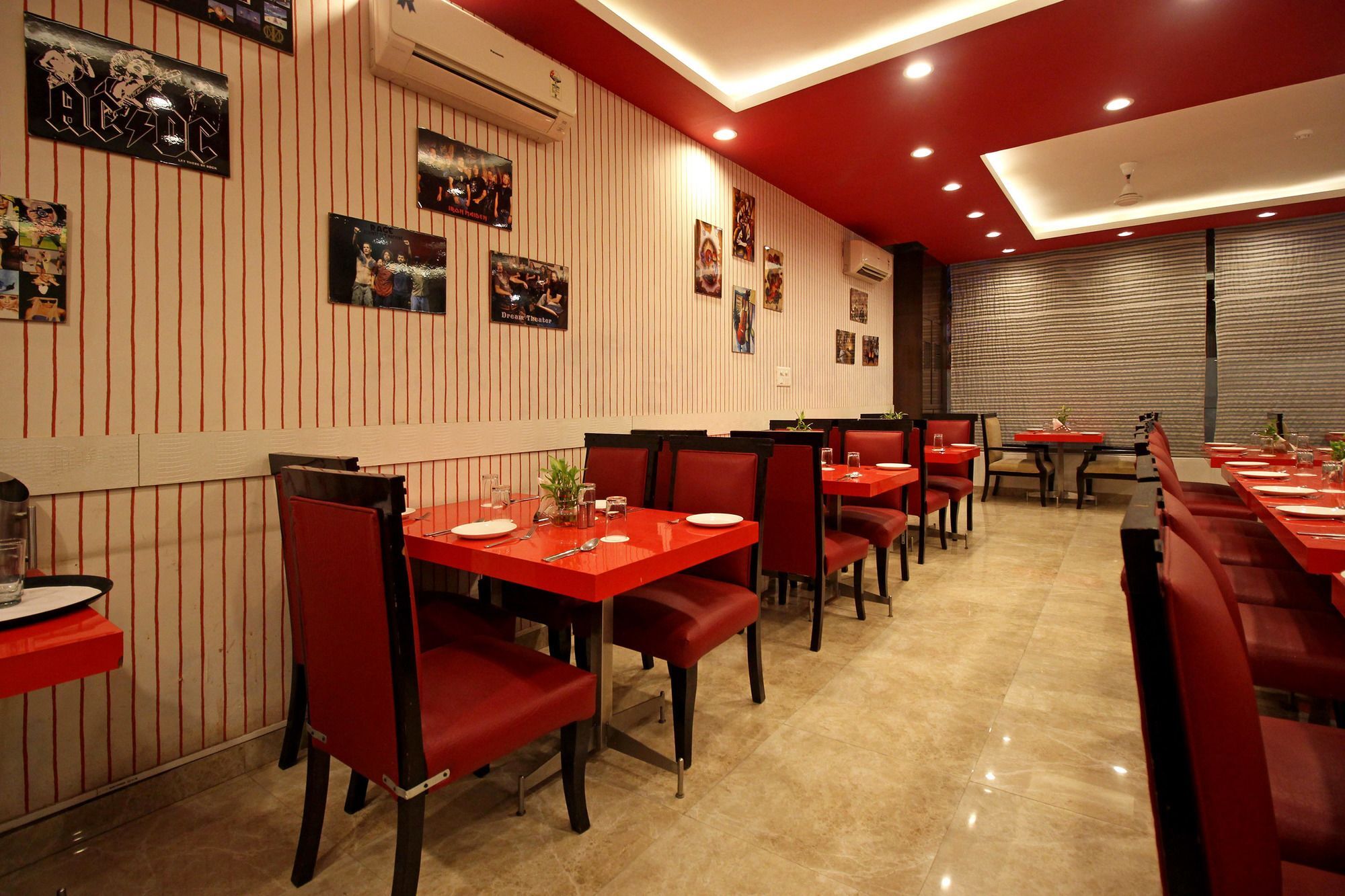 Oyo 9841 The Vivir 1 Hotel Noida Ngoại thất bức ảnh